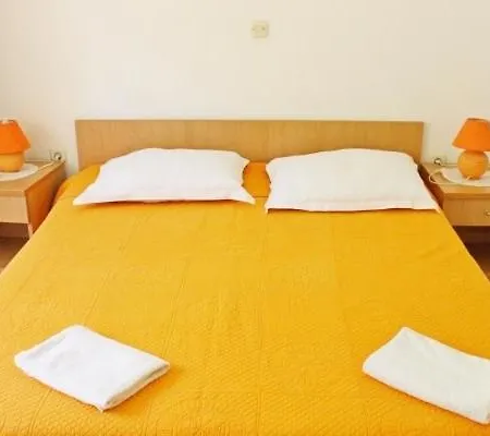 Апартаменты In With Balcony, Air Condition, Wifi *