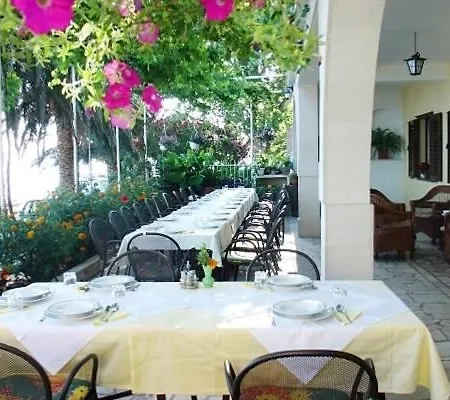 In With Balcony, Air Condition, Wifi Апартаменты Брист